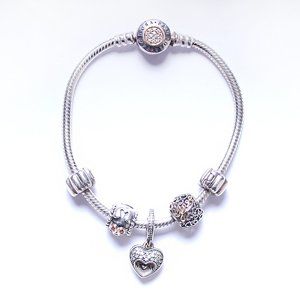 Pandora’s Mother’s Day themed charm bracelet NWOT